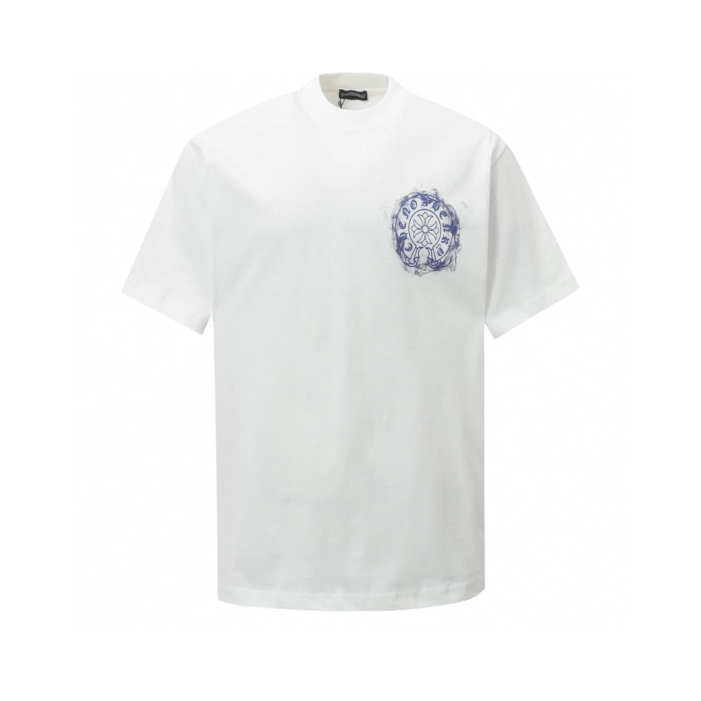 🅿️170 CH/Cro Heart 25ss front and back logo printed logo round neck short sleeves. Fabric: Made of 280g double yarn smooth fabric, high temperature pre-shrunk. The weight is up to 300g. It is equipped with 1x1 thread in the same cylinder. It is not easy to deform after repeated washing. Workmanship: positioning and cutting, oversize loose version, imported glue dot printing. Accessories: original supporting accessories. Color: black white Size: XS-L